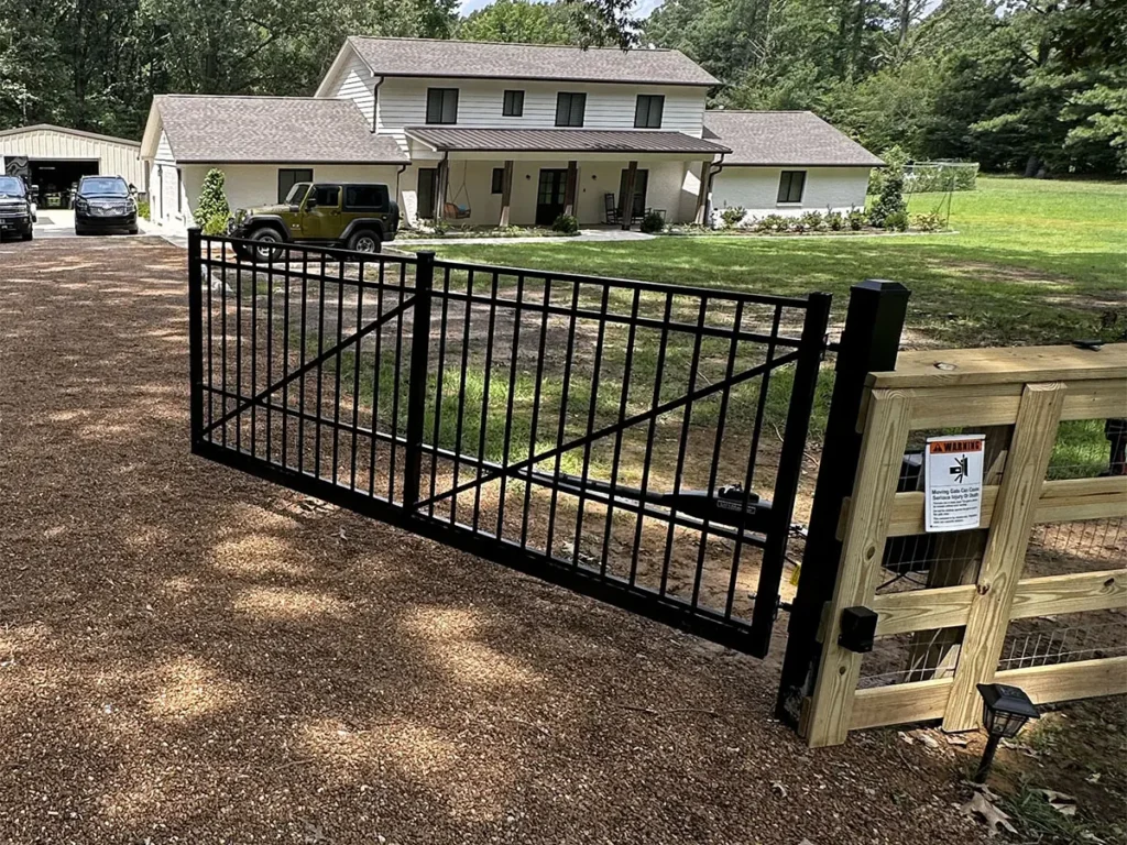 How Much Does Automatic Gate Repair Cost in Memphis, TN?