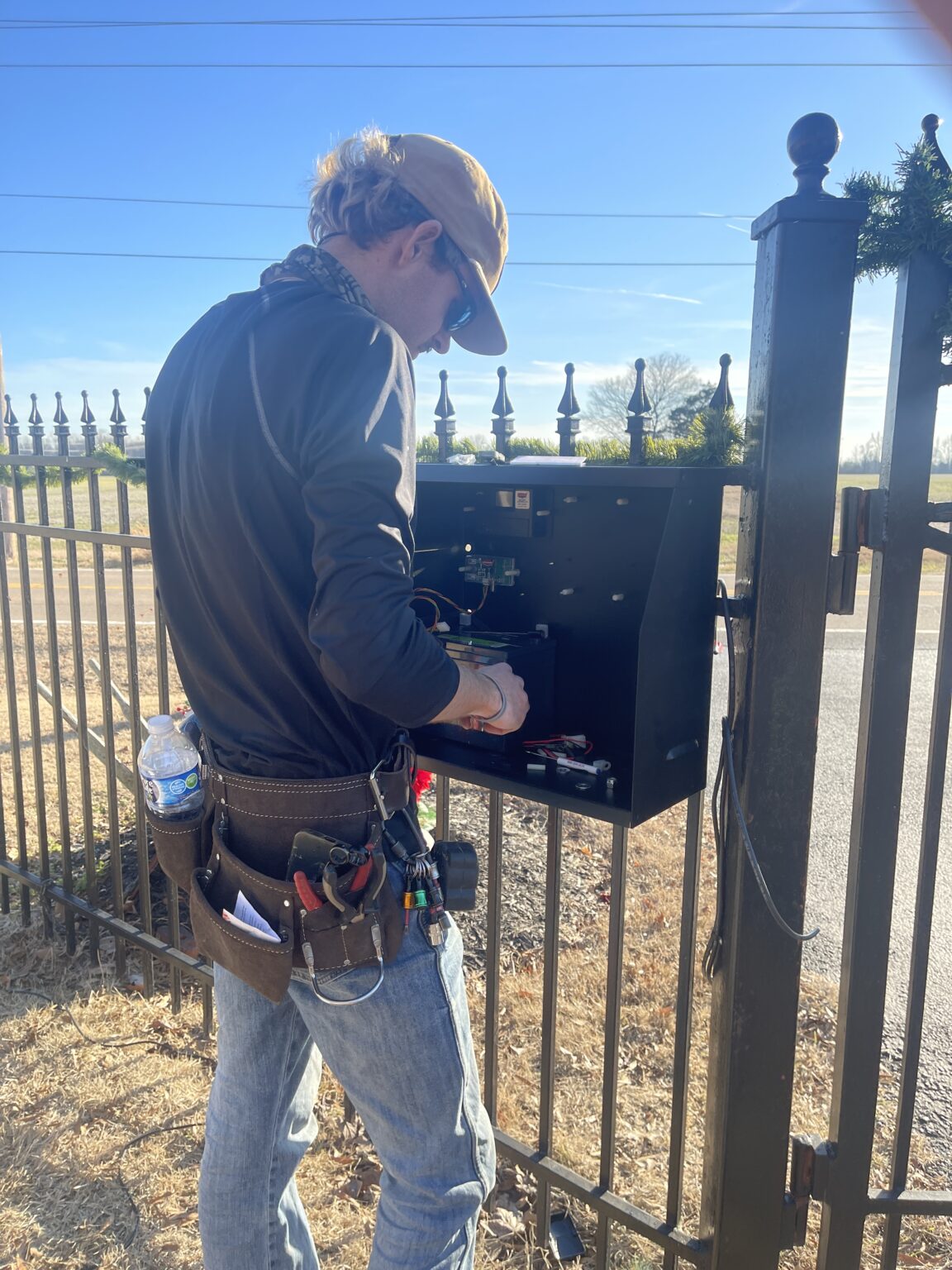 Inlay Automation technician completing automatic gate installation at a residential property in Memphis, TN